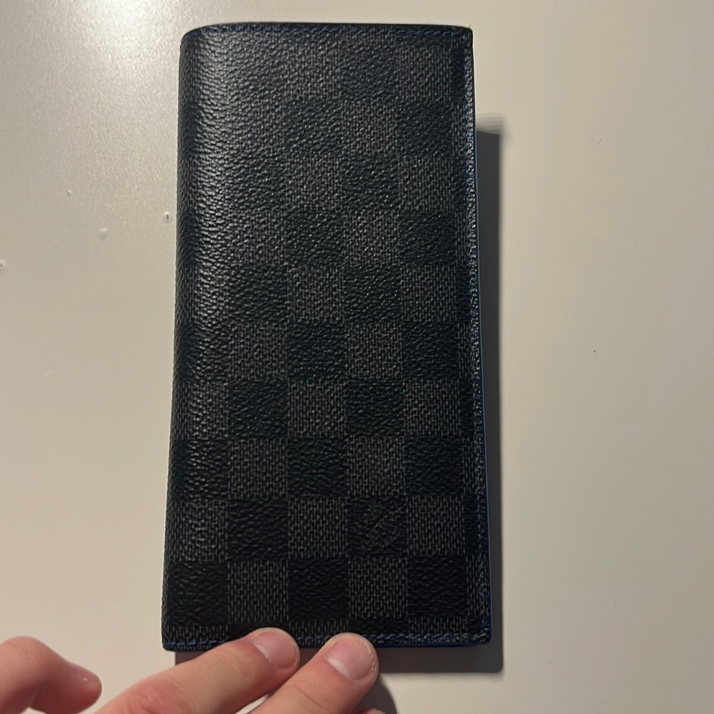 AUTHENTIC Louis Vuitton long wallet